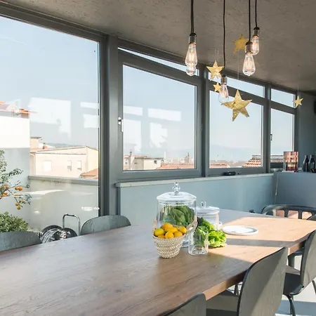 Cool Rooftop At Walking Distance From Duomo *